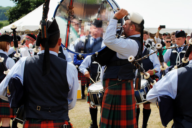 78th Frasers' bass drummer Johnny Rowe mid-performance.