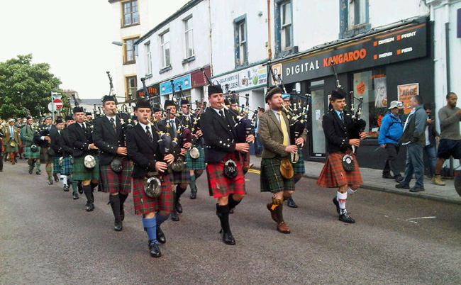 The 2012 march to the Argyllshire Gathering, with Gold Medallist Finlay Johnston in the P-M spot.