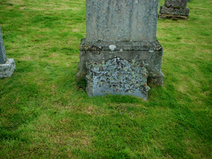 What was left of Calum Piobaire's gravestone in 2002.