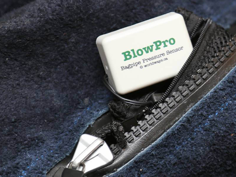 Inner bag digital BlowPro gauges pressure consistency via iPhone