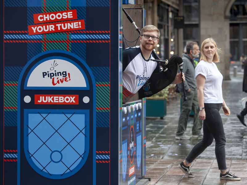 The Juke of Buchanan? Piping Live! puts another dime in the jukebox, baby.