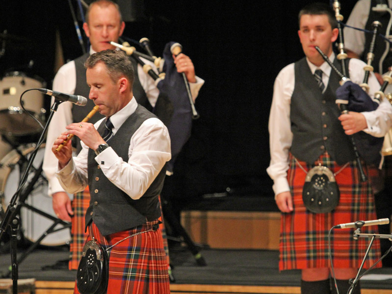 Nicholson returns as Glasgow Police pipe-major – pipes|drums