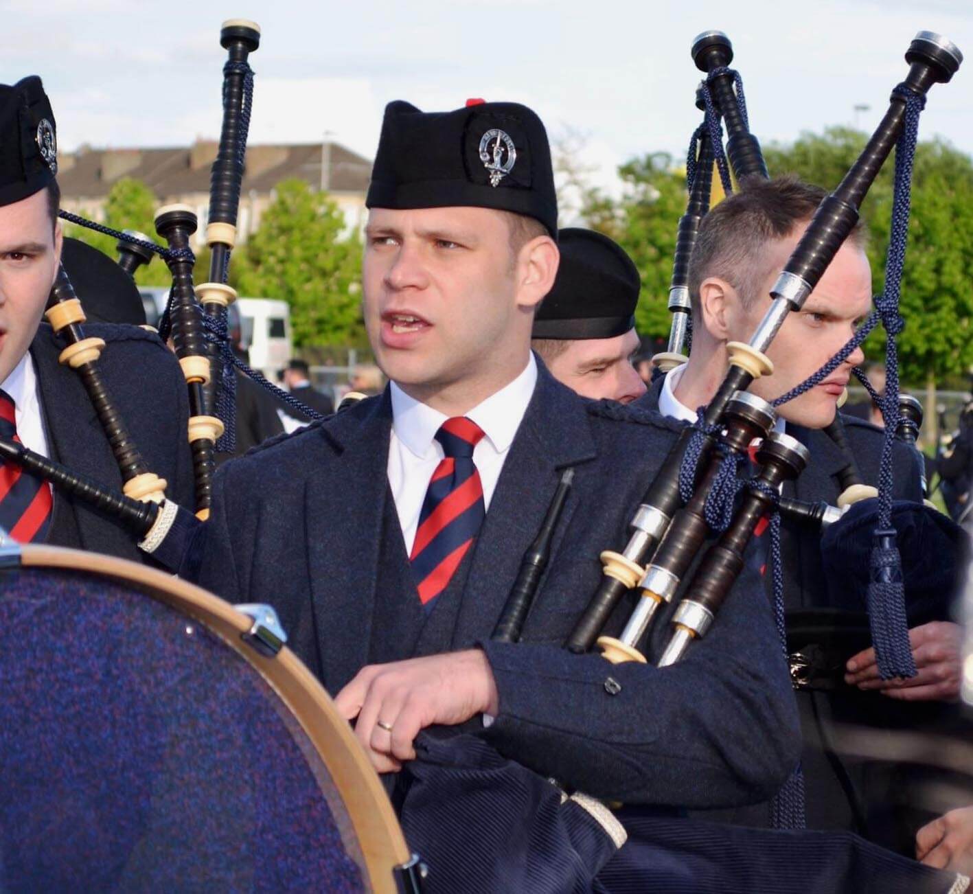 Keith Bowes providing direction to the Grade 1 Johnstone Pipe Band.