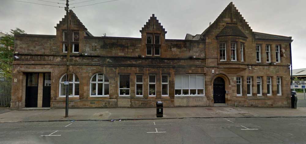 45 Washington Street, pre-renovation.