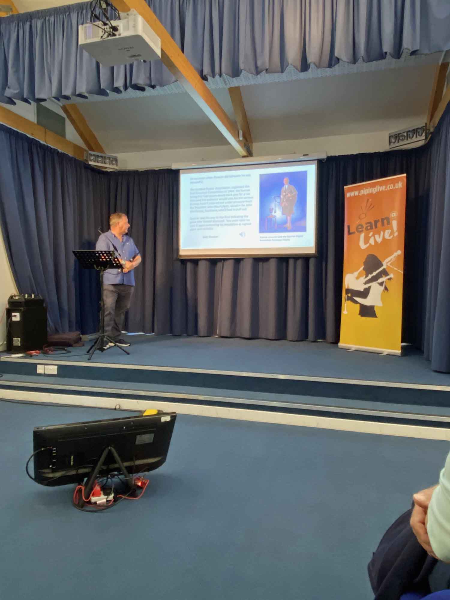 Roddy MacLeod talks about his teacher, Duncan Johnstone.