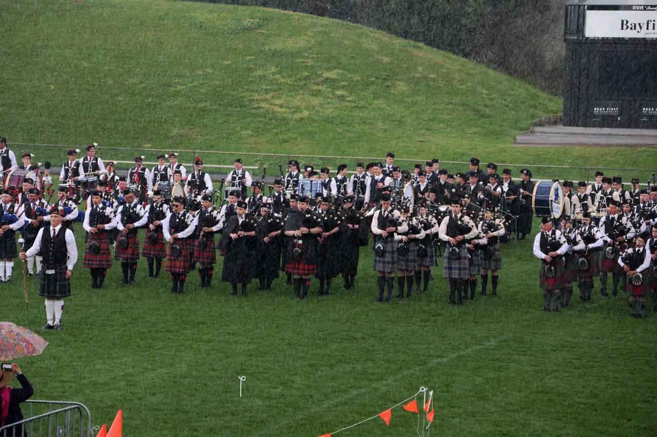 Sudden Saturday rain didn't dampen the two-day 2022 Australian Pipe Band Championships
