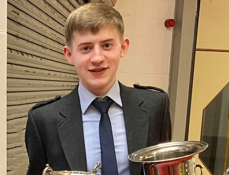 Moving tribute to John Elliott at Kingdom Thistle indoor solo competitions