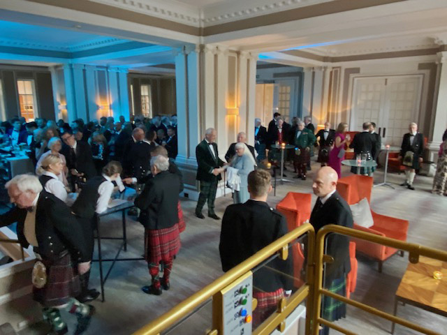 The pre-dinner cocktail hour at the Waldorf-Astoria Caledonian Hotel.