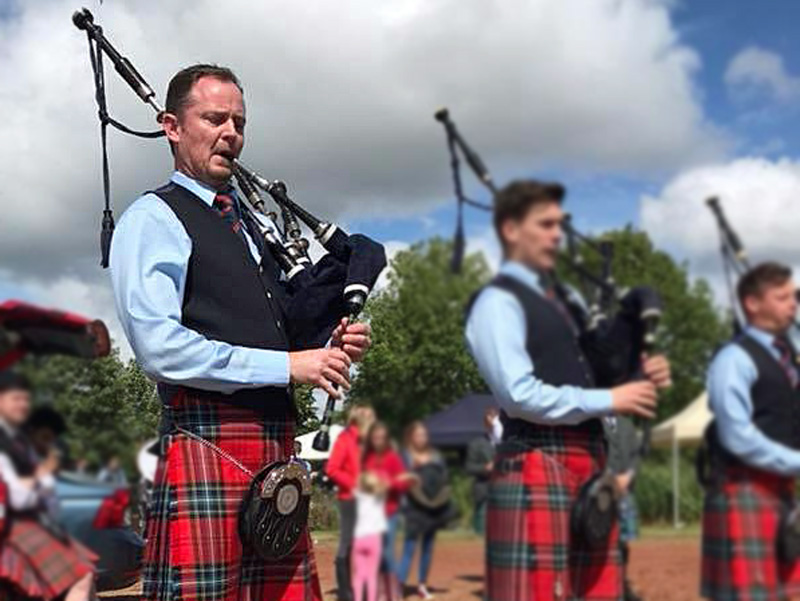Lyons roars back at Haileybury to start Victorian Pipers’ Association solo season