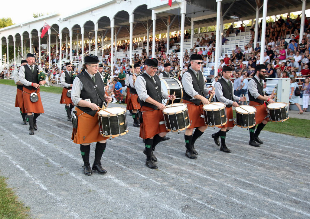 The Kevin Barry Pipes & Drums (now Commonwealth) marching off after winning Grade 5 at the 2018 Glengarry Highland Games playing custom Calderwood rod-tensioned drums (single bottom snare).