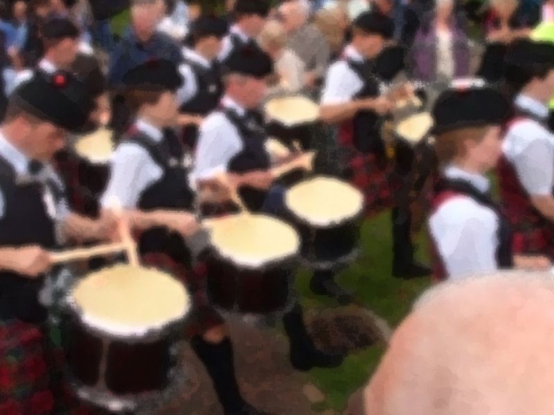 Ensemble secret sauce? The Off-Beat Lift Effect in pipe band MSR music