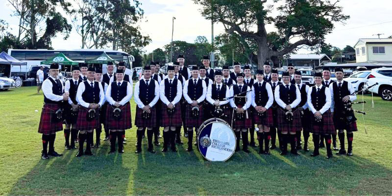 Emmanuel College Highlanders (University of Queensland) after their Grade 2 win at the 2026 Maclean Highland Gathering