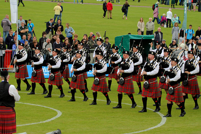 Canterbury Caledonian competing at the 2015 World Championships.