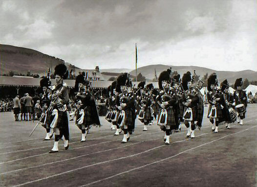 The Grade 2 NCR Pipe Band in the late 1960s.