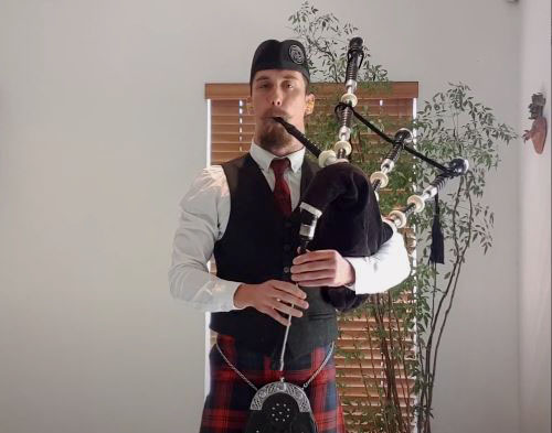 Joshua Hogg of Johannesburg competing in the Professional Hornpipe & Jig