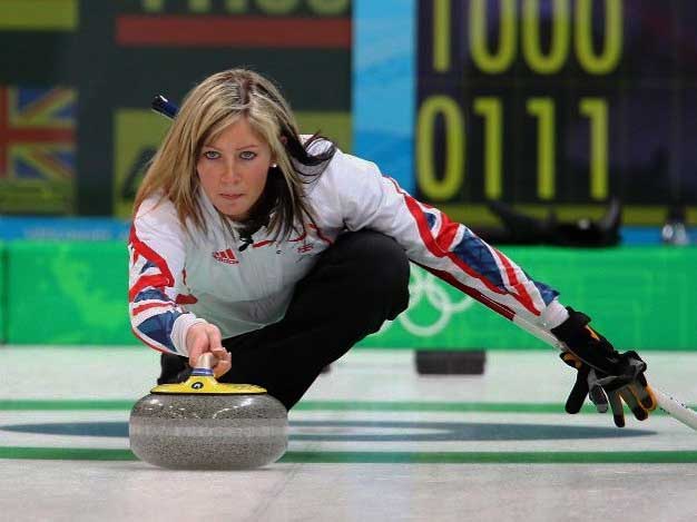 Eve Muirhead in curling action.